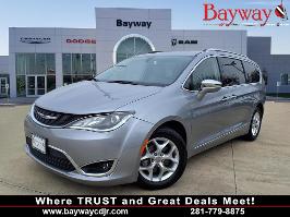 2020 Chrysler Pacifica with Billet Silver Metallic Clearcoat Exterior
