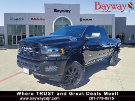 2020 Ram 2500 with Diamond Black Crystal Pearlcoat Exterior