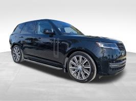 2023 Land Rover Range Rover with Santorini Black Metallic Exterior
