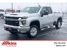 2022 Chevrolet Silverado 2500HD with Silver Ice Metallic Exterior