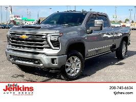 2025 Chevrolet Silverado 3500HD with Sterling Gray Metallic Exterior