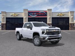2026 Chevrolet Silverado 3500HD with Summit White Exterior
