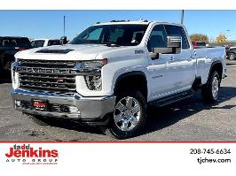2020 Chevrolet Silverado 3500HD with SUMMIT WHITE Exterior