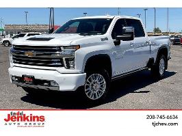 2023 Chevrolet Silverado 3500HD with Summit White Exterior