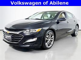 2022 Chevrolet Malibu with mosaic black metallic Exterior