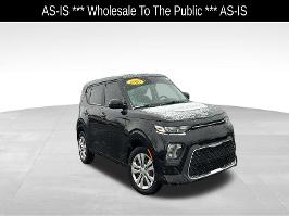 2020 Kia Soul with Cherry Black Exterior