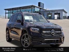 2025 Mercedes-Benz GLB with Night Black Exterior