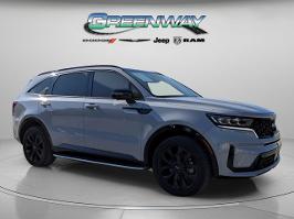 2023 Kia Sorento with Wolf Gray Exterior