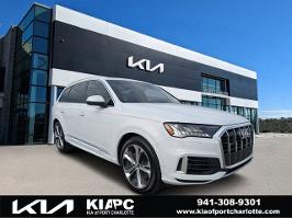 2020 Audi Q7 with White Exterior