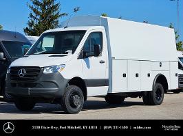 2024 Mercedes-Benz Sprinter Cab Chassis with Arctic White Exterior