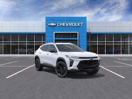 2026 Chevrolet Trax with Summit White Exterior