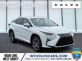 2019 Lexus RX with Eminent White Pearl Exterior