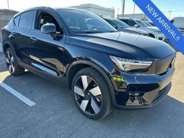 2023 Volvo C40 Recharge Pure Electric with Onyx Black Metallic Exterior