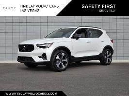 2026 Volvo XC40 with Crystal White Exterior