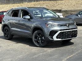2025 Volkswagen Taos with Platinum Gray Metallic Exterior