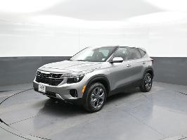 2024 Kia Seltos with Steel Gray Exterior