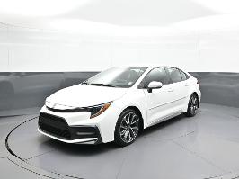 2020 Toyota Corolla with Super White Exterior
