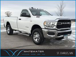 2020 Ram 3500 with Bright White Clearcoat Exterior