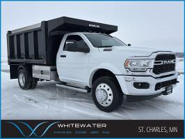 2024 Ram 5500 Chassis Cab with Bright White Clearcoat Exterior