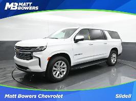 2023 Chevrolet Suburban with Summit White Exterior