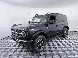 2023 Ford Bronco with Shadow Black Exterior