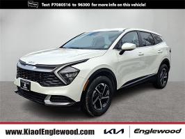 2023 Kia Sportage Hybrid with Snow White Pearl Exterior