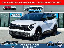 2023 Kia Sportage with Glacier White Pearl/Ebony Black Roof Exterior