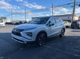 2025 Mitsubishi Eclipse Cross with White Diamond Exterior