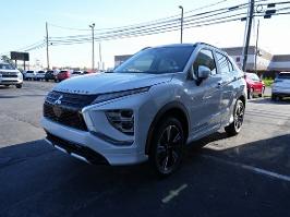 2026 Mitsubishi Eclipse Cross with White Diamond Exterior