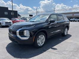2025 Mitsubishi Outlander Plug-In Hybrid ES