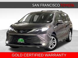 2021 Toyota Sienna with Predawn Gray Mica Exterior