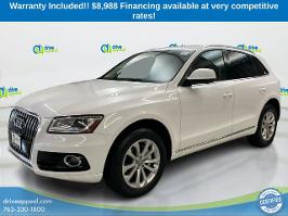 2014 Audi Q5 with Ibis White Exterior
